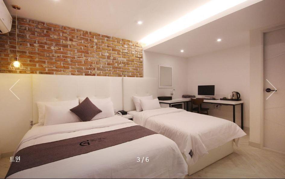 Gray Motel Pohang Eksteriør bilde
